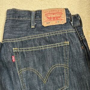 Levi's Relaxed Blue Jeans with Classic Indigo Wash